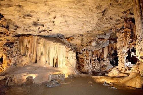 Cango Caves