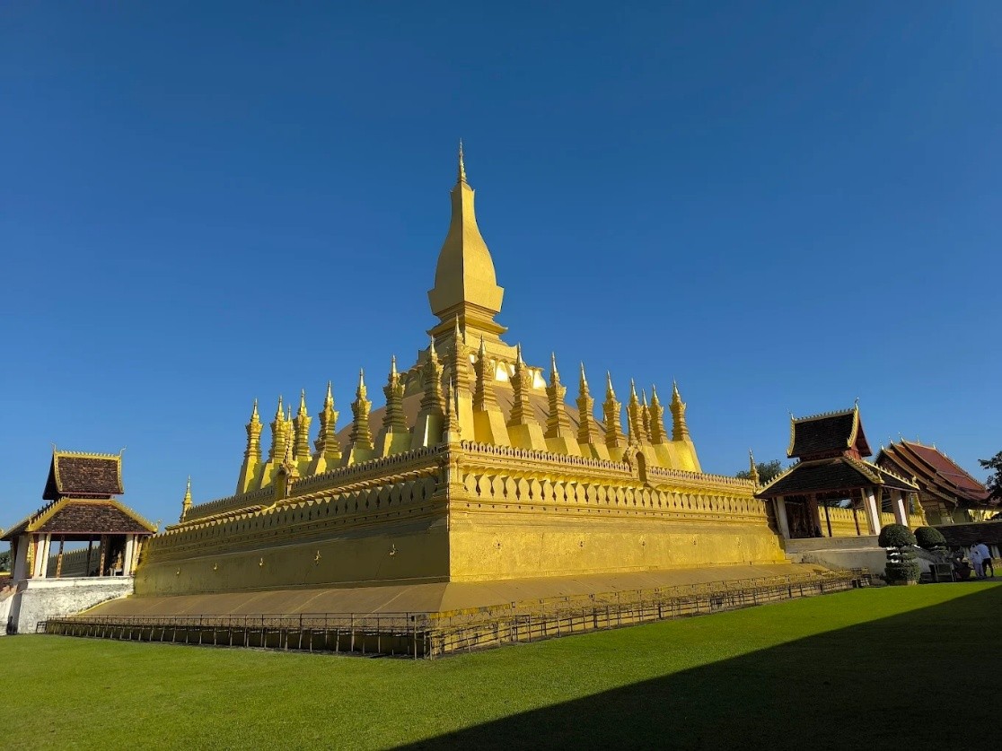 Pha That Luang & Buddha Park