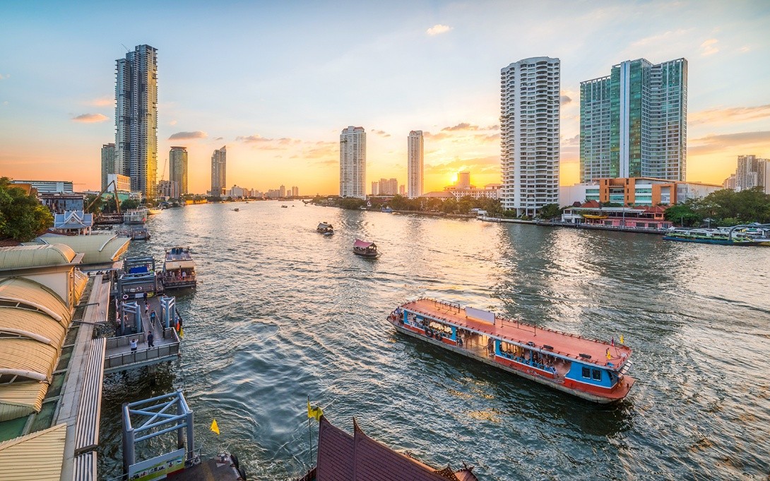 Chaophraya Dinner Cruise